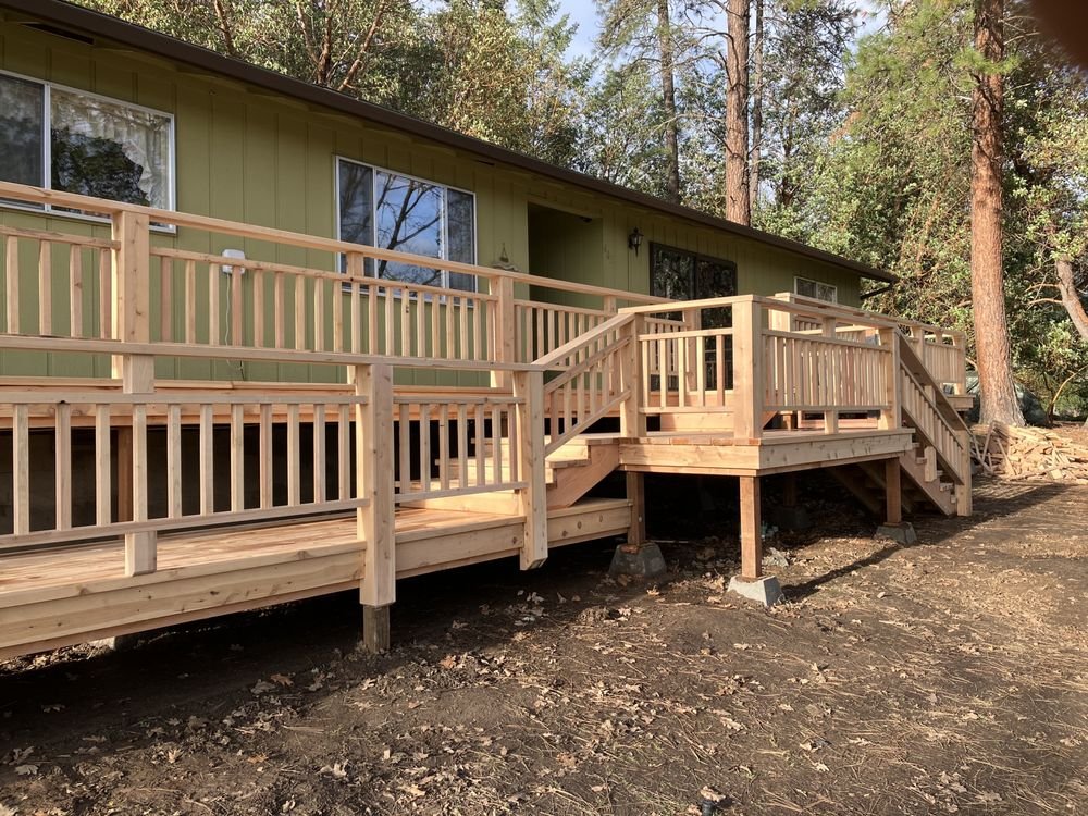 Cedar deck build Jacksonville Oregon